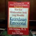 Kiat-kiat Membesarkan Anak yang Memiliki Kecerdasan Emosional