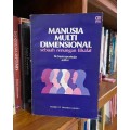 Manusia multi dimensional : sebuah renungan filsafat
